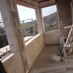 Murowanie ścian Wola Lubecka 1