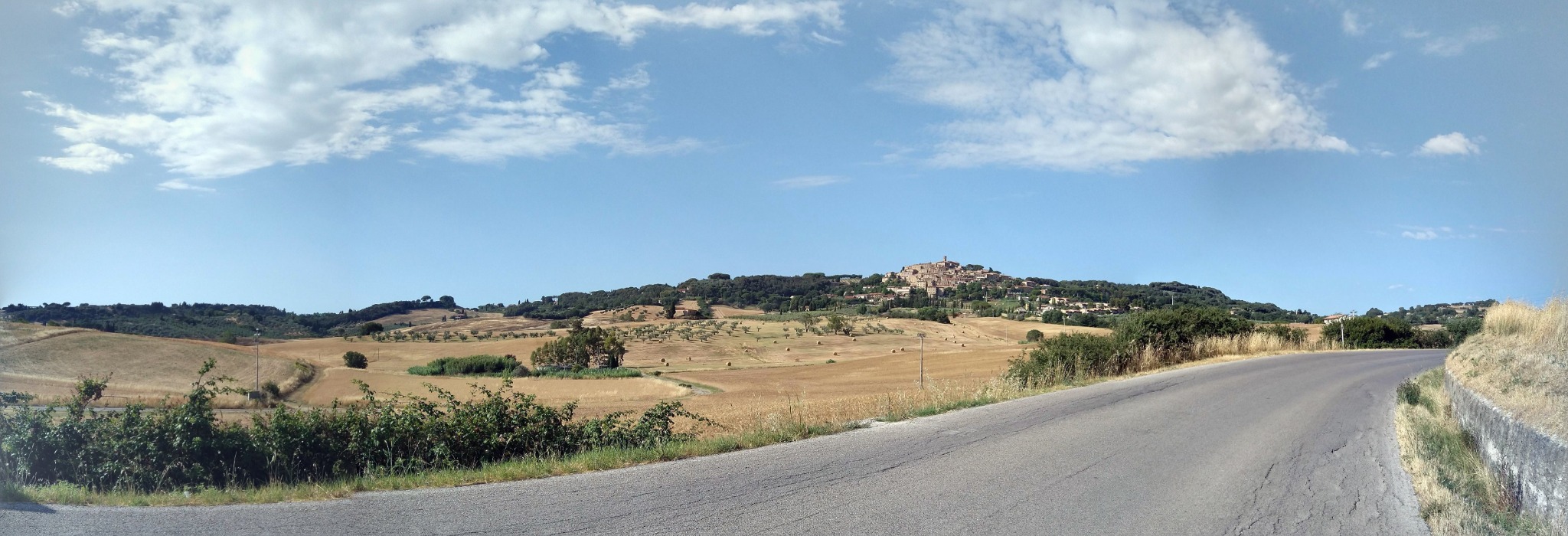 Transport zawsze się łączy z podróżami.