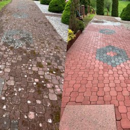 Czyszczenie gorącą wodą kostki brukowe pod kościołem Różanka - Strzyżów 