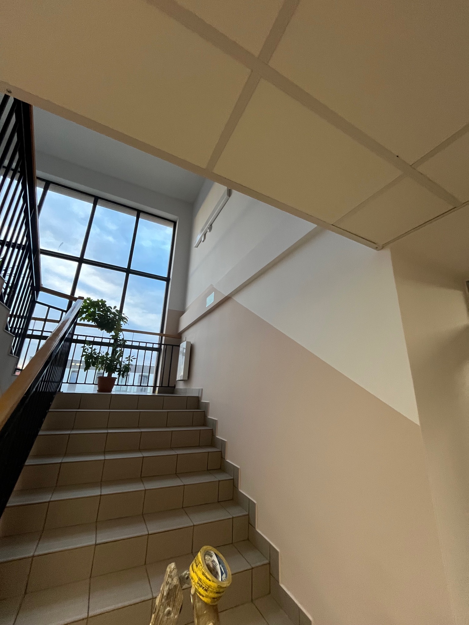 Malowanie Prokuratury Rejonowej i Okręgowej w Krośnie