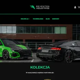 Strona internetowa firmy Reventon Industries prezentująca dwa zmodyfikowane samochody: zielony hatchback i czarny sportowy coupe, na tle nowoczesnego budynku biurowego w deszczowy dzień,...