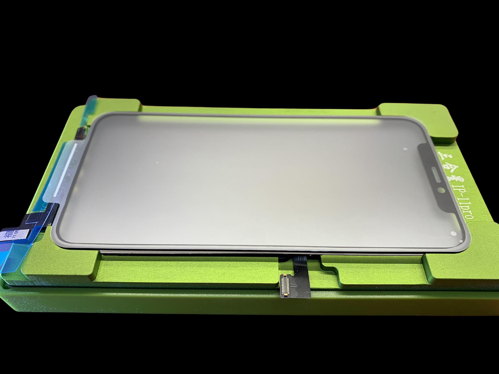 Wymiana szybek, regeneracja ekranów