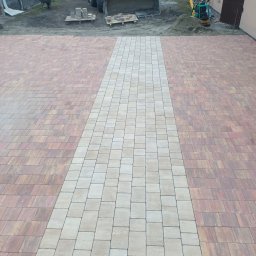 Dobra Ekipa - Wyjątkowe Układanie Kostki Granitowej Żyrardów