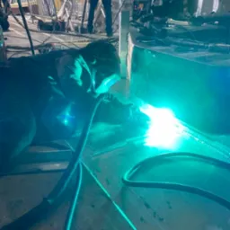 Spawanie Aluminium spoiny pod Ultra Dzwięki na Jachcie dla prezesa Realu Madryt w Rotterdamie.