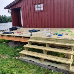 Blue King Sp. Z o.o. - podesty, tarasy, schodki - styl skandynawski