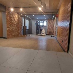 Usługi budowlane ,,Wykończenia " - Montaż Paneli Jurgów