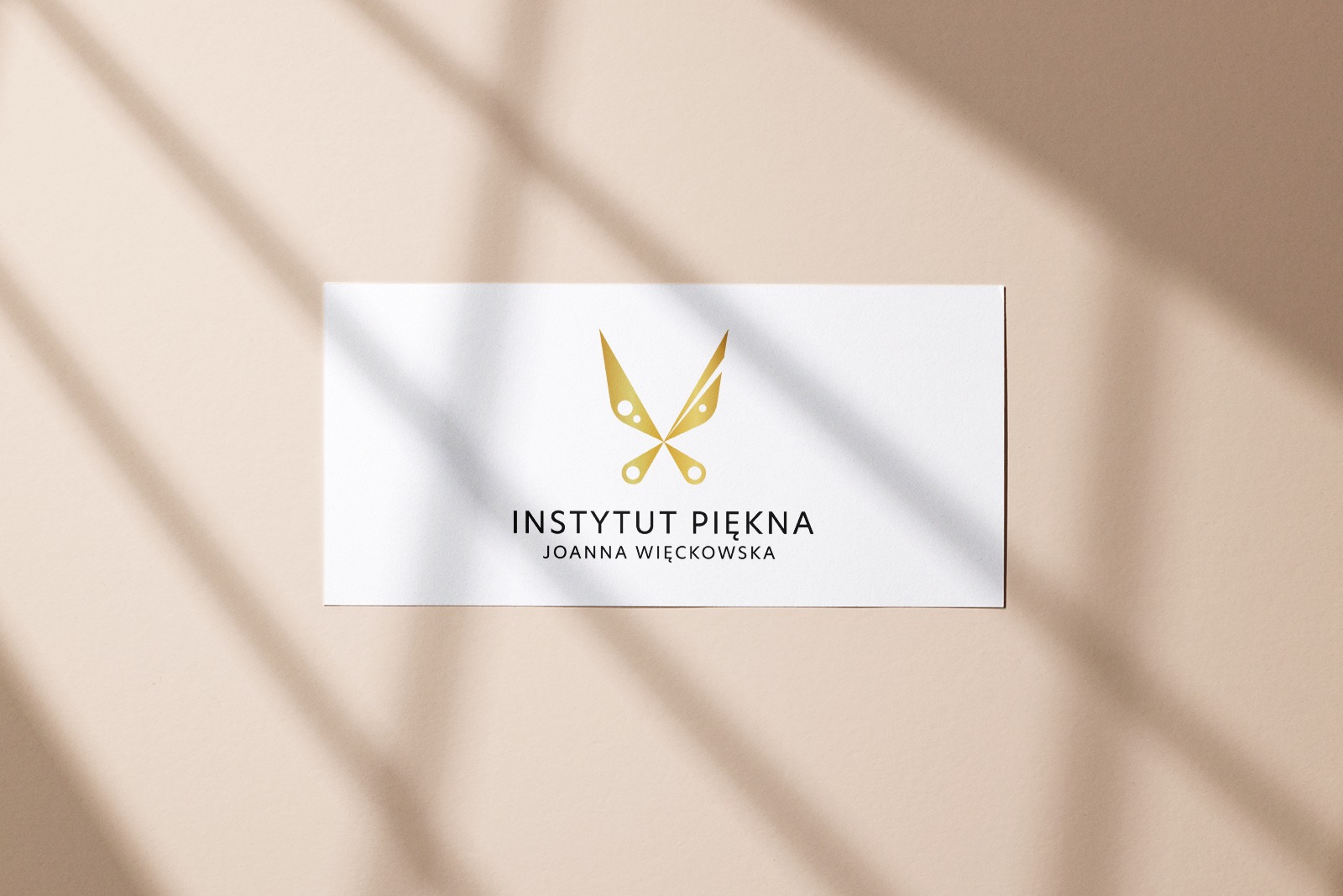 Projekt logo Instytut Piękna.