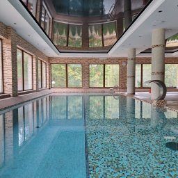 ROBERT KIEŁBASA - Remont basenu w hotelu Gorzelanny.