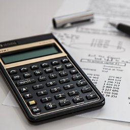 ALEKSANDRA TOMCZAK-HILLEBRAND AT INSTYTUT - Specjaliści Ds. Kadr i Płac Ł&oacute;dź