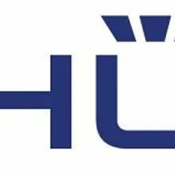 Niebieskie logo Schüco z charakterystycznym znakiem graficznym nad literami U i C.