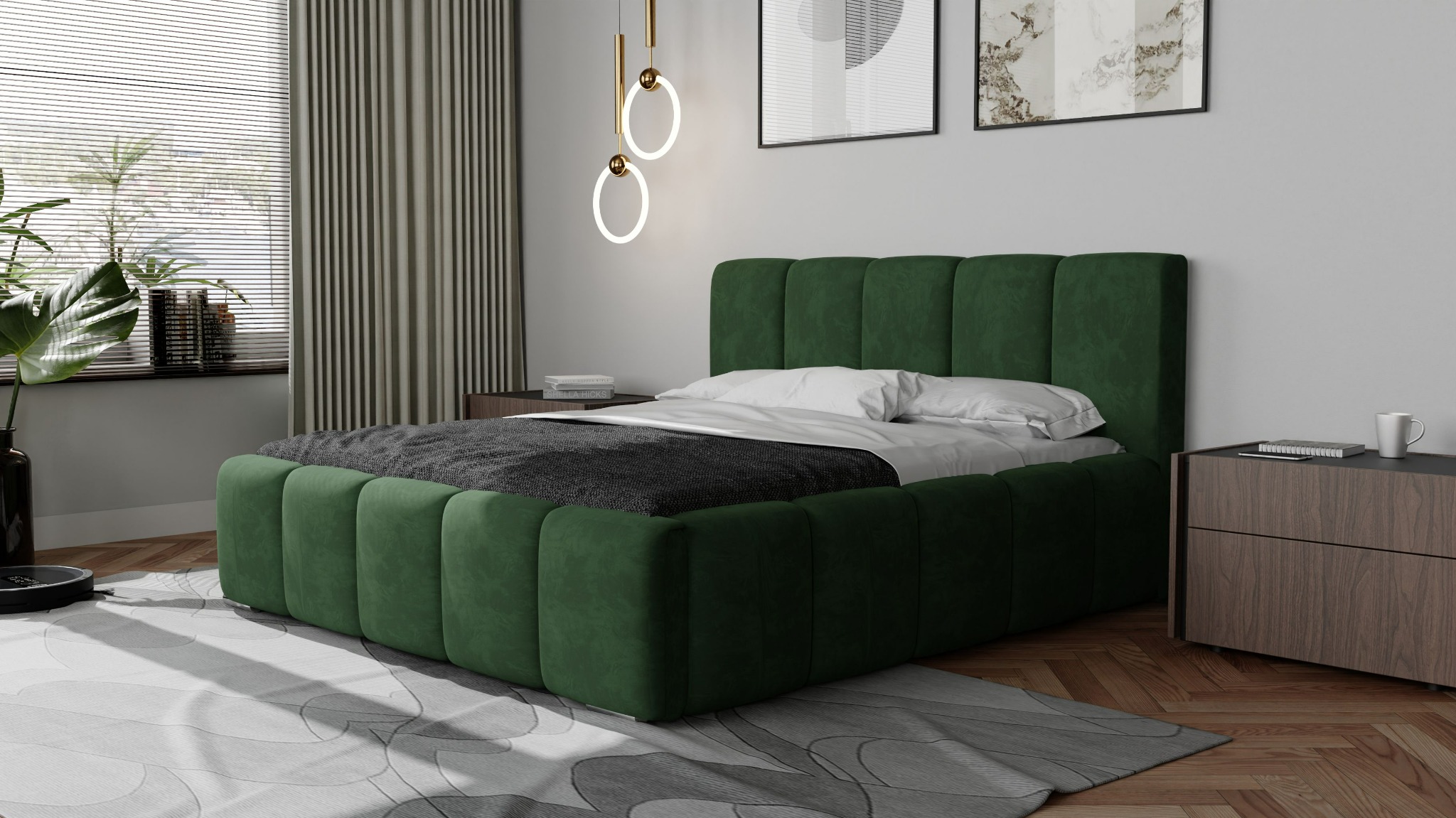 Zielone, tapicerowane łóżko z wezgłowiem w pionowe pasy, przykryte szarą narzutą, w sypialni z lampami pierścieniowymi i grafikami na ścianie.