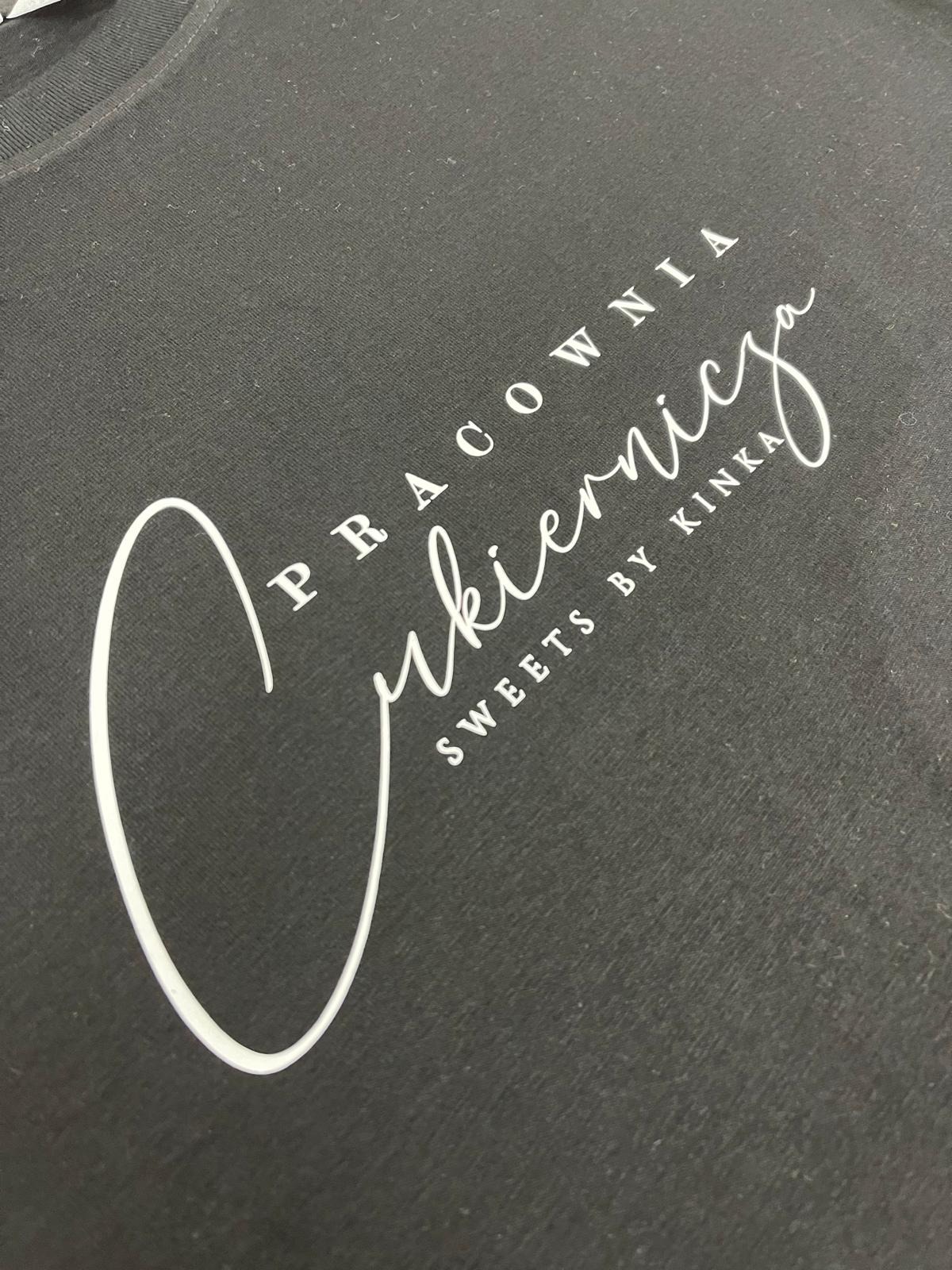 Podkoszulki z nadrukiem.