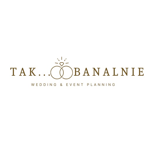 Logo firmy zajmującej się planowaniem ślubów i wydarzeń, z dwoma splecionymi obrączkami zwieńczonymi brylantem i napisem 'TAK...BANALNIE WEDDING & EVENT PLANNING' w kolorze brązowym na białym tle.