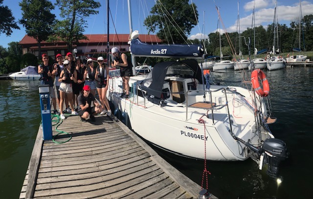 Obozy żeglarskie na Mazurach 2022