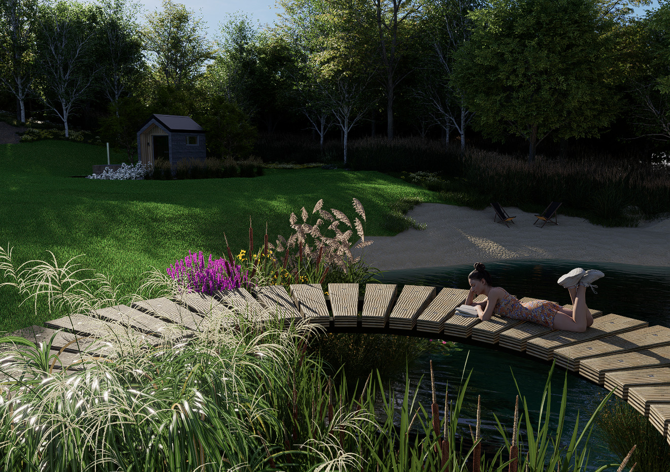 Kładka z desek nad wodą w bujnym ogrodzie z domkiem narzędziowym w tle. Kobieta czyta książkę, leżąc na kładce. Sceneria relaksu w zielonym otoczeniu.
