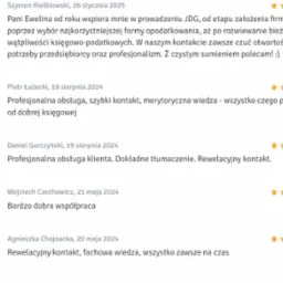 Zrzut ekranu z pozytywnymi opiniami klientów z oceną pięciogwiazdkową, chwalących profesjonalną obsługę, szybki kontakt i merytoryczną wiedzę.