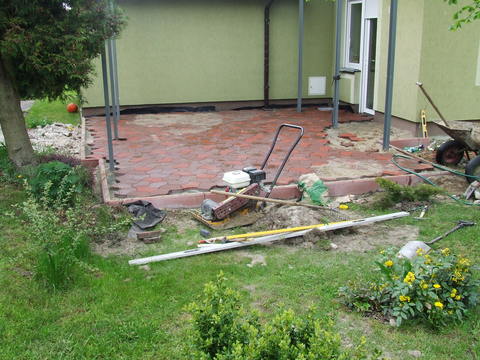 Układanie kostki brukowej