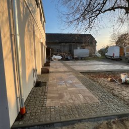 Kostka brukowa Toledo Polbruk, granit cięto-łupany 8x8, 10x10