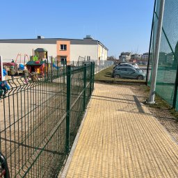 Usługi Brukarsko-Ogrodzeniowe UZBUD Marcin Guz - Montaż ogrodzenia dla szkoły Rogalińska Gdańsk