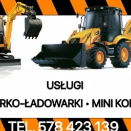 Grafika reklamowa prezentująca mini koparkę gąsienicową oraz koparko-ładowarkę JCB na białym tle z pomarańczowo-czarnymi pasami w górnej i dolnej części. Widoczne hasło 'USŁUGI KOPARKO-ŁADOWARKI •...