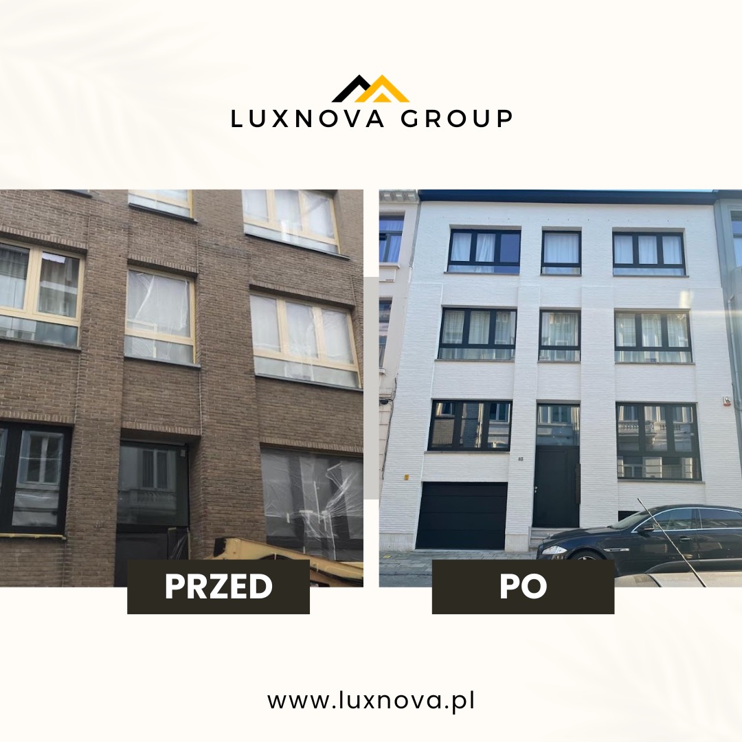 Porównanie elewacji budynku przed i po renowacji: od ceglanej z oknami zabezpieczonymi folią do białej z czarnymi ramami okiennymi i garażem, z zaparkowanym czarnym samochodem.