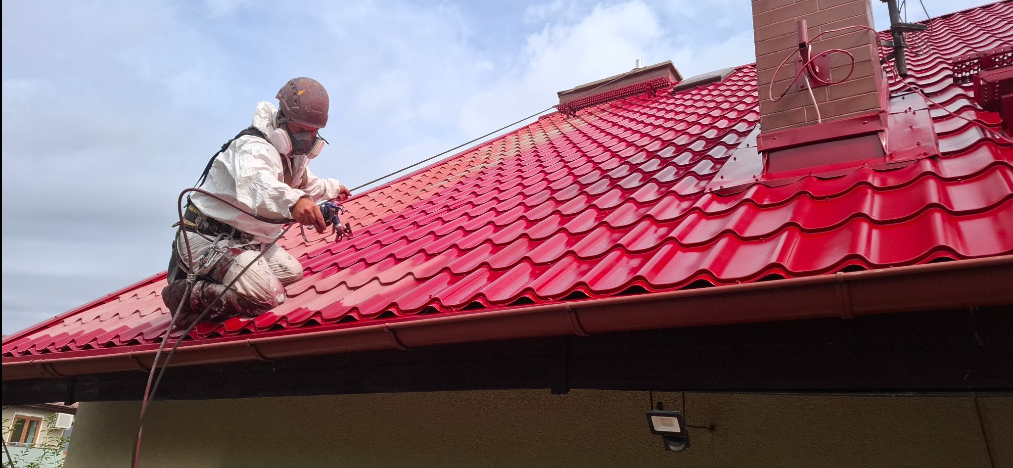 Kolor czerwony RAL 3020 . 2025r