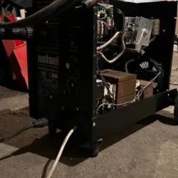 Naprawa zniszczonej spawarki MIG/MAG (po naprawie)