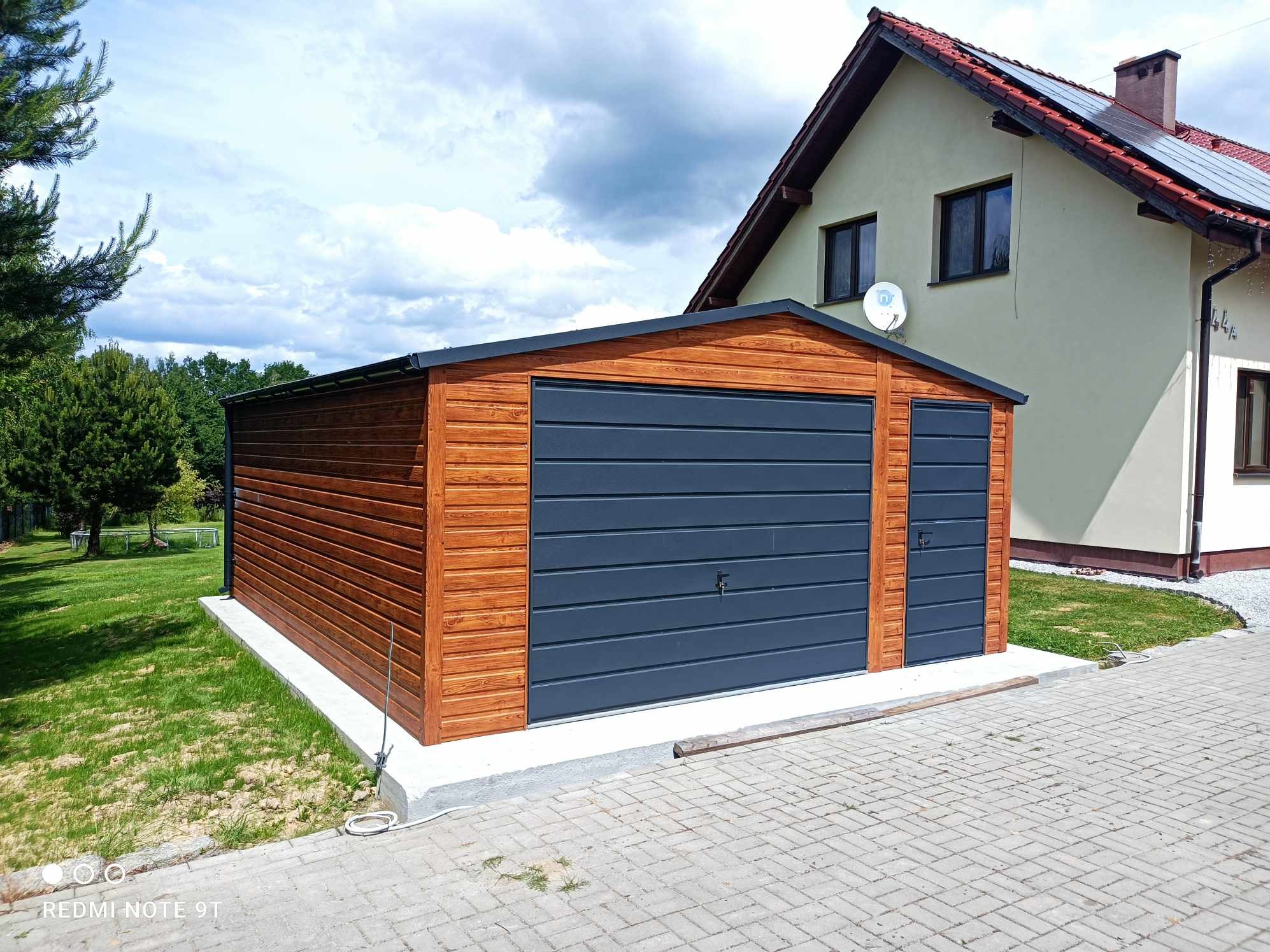 Garaż z pomieszczeniem gospodarczym 5x6