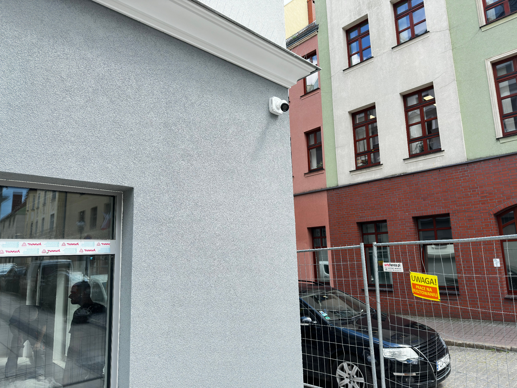 Montaż kamer na lokalu usługowym