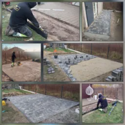 Montaż kostki brukowej na posesji: wyrównywanie krawężnika poziomnicą, ubijanie podłoża zagęszczarką, ułożony chodnik przy budynku, widoczne narzędzia i materiały budowlane.