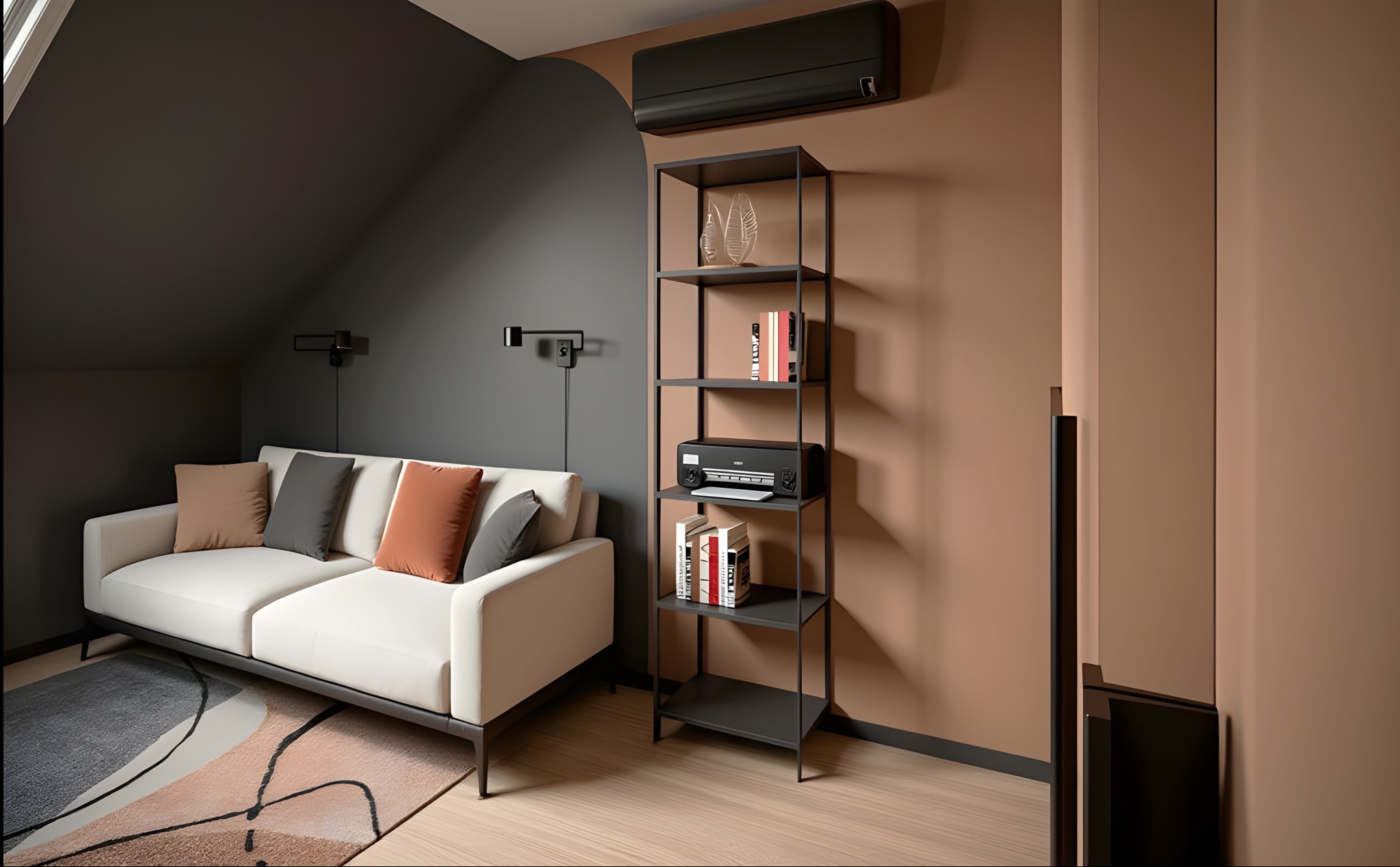 Nowoczesny salon na poddaszu: biała sofa z poduszkami, czarny regał z książkami i dekoracjami, klimatyzator, dywan w geometryczne wzory, ściany w odcieniach szarości i beżu.
