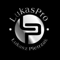 Logo firmy LukasPro z inicjałami LP w srebrnym okręgu na czarnym tle, nazwa firmy pisana ozdobną czcionką.