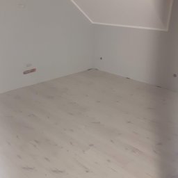 Układanie paneli Płońsk 3