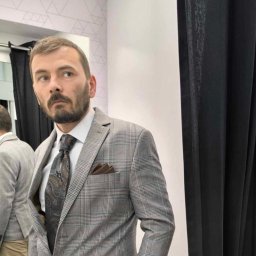 Marek Kaczorowski - Oświetlenie Elewacji Rzesz&oacute;w