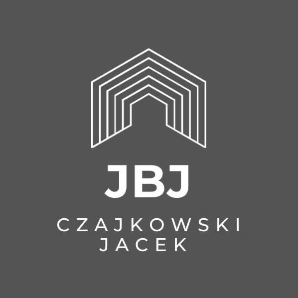 Logo firmy JBJ Czajkowski Jacek z abstrakcyjnym symbolem domu w kolorze białym na szarym tle.