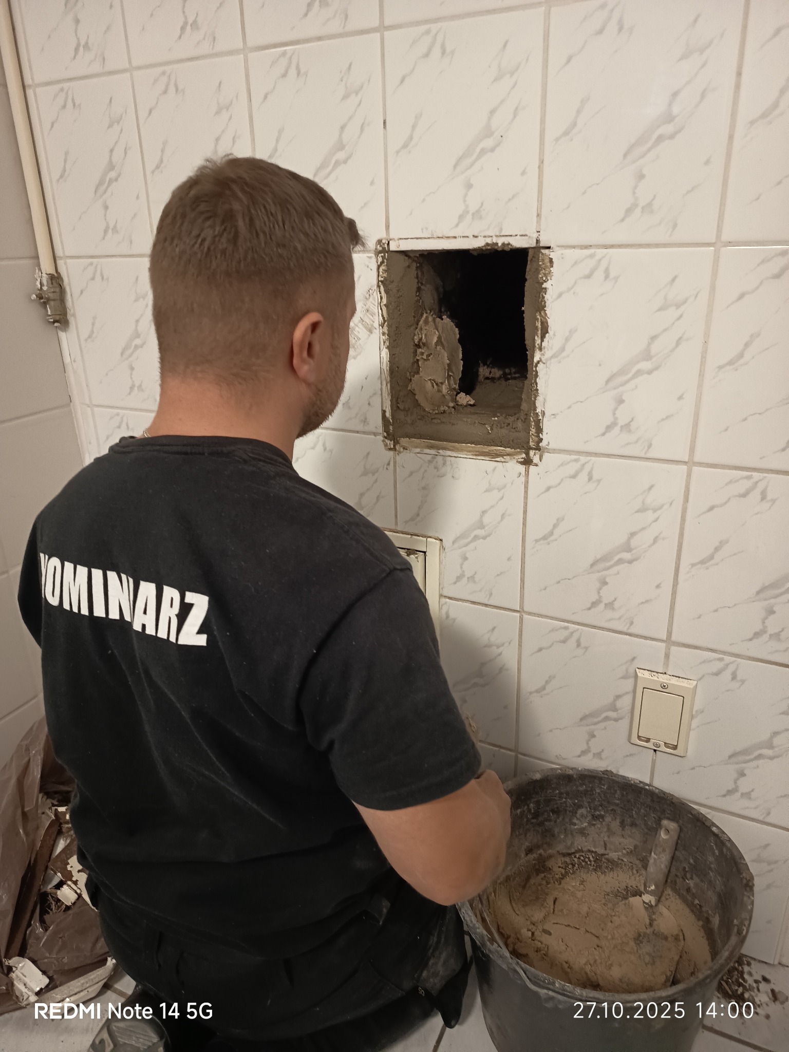 Montaż rewizji do przewodów dymowych