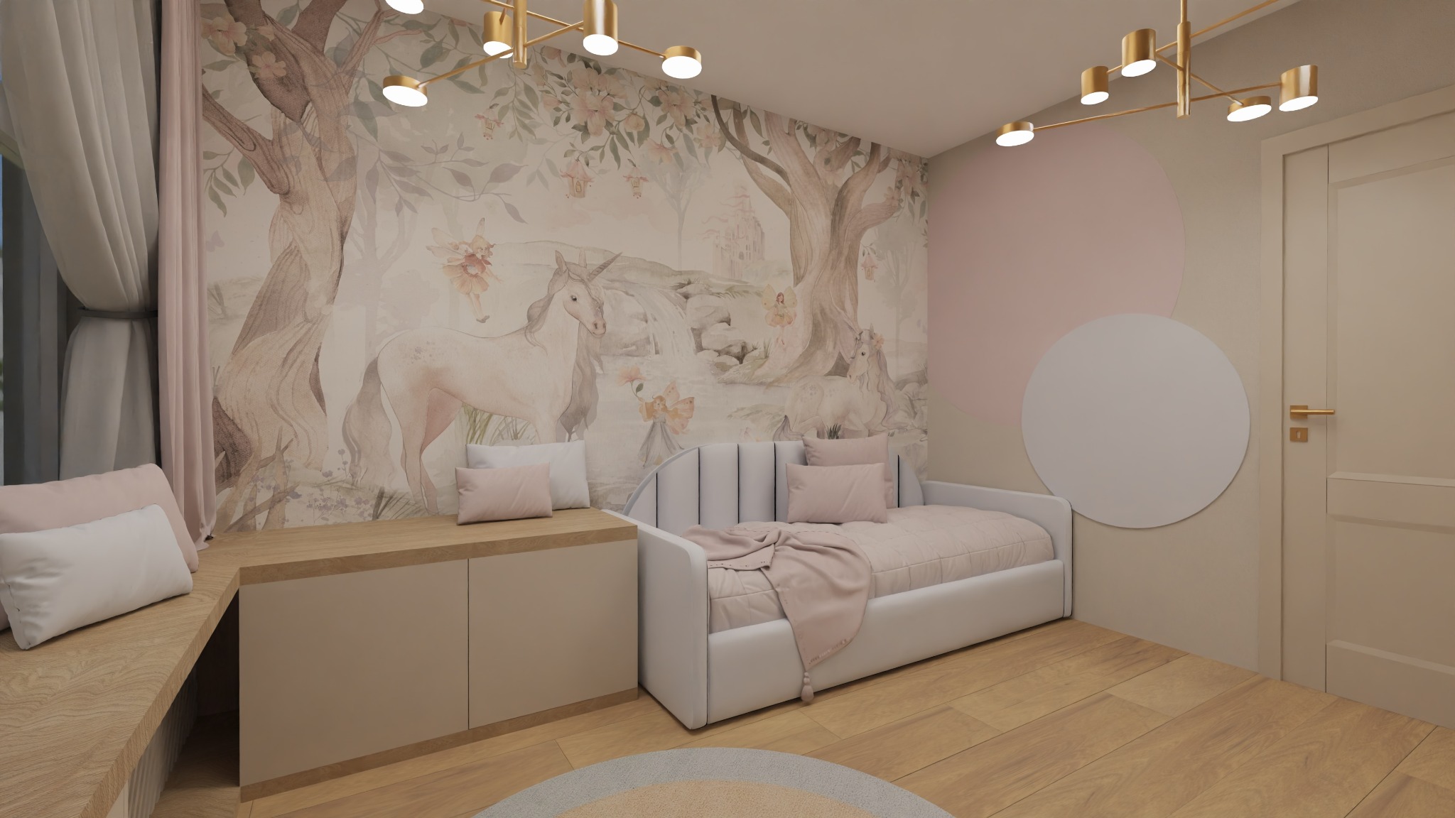 Pokój dziecięcy z tapetą w bajkowy motyw koni i wróżek, beżowe meble, białe łóżko z różową narzutą i poduszkami, parkiet na podłodze, nowoczesna lampa sufitowa.