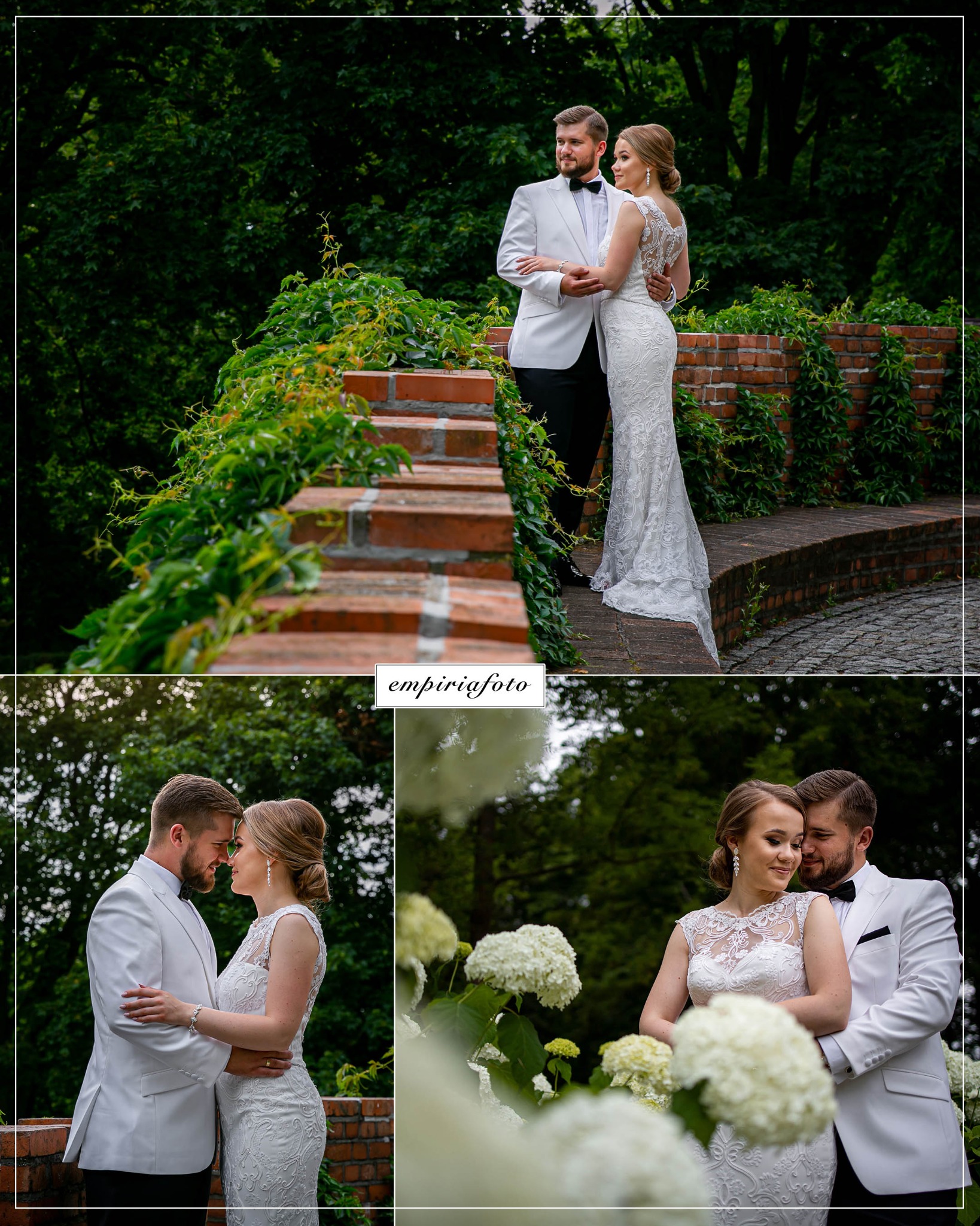 Para młoda w objęciach na tle ceglanej architektury i zieleni, panna młoda w koronkowej sukni, pan młody w białym smokingu.