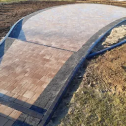 Miejsce na basen projekt firmy Krespo