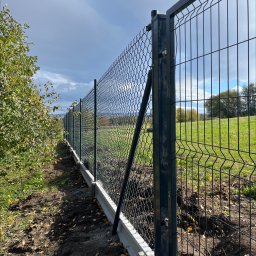 "PŁOT-BRUK" Dominik Uznański - Świetne Ogrodzenie z Siatki Kamienna Góra