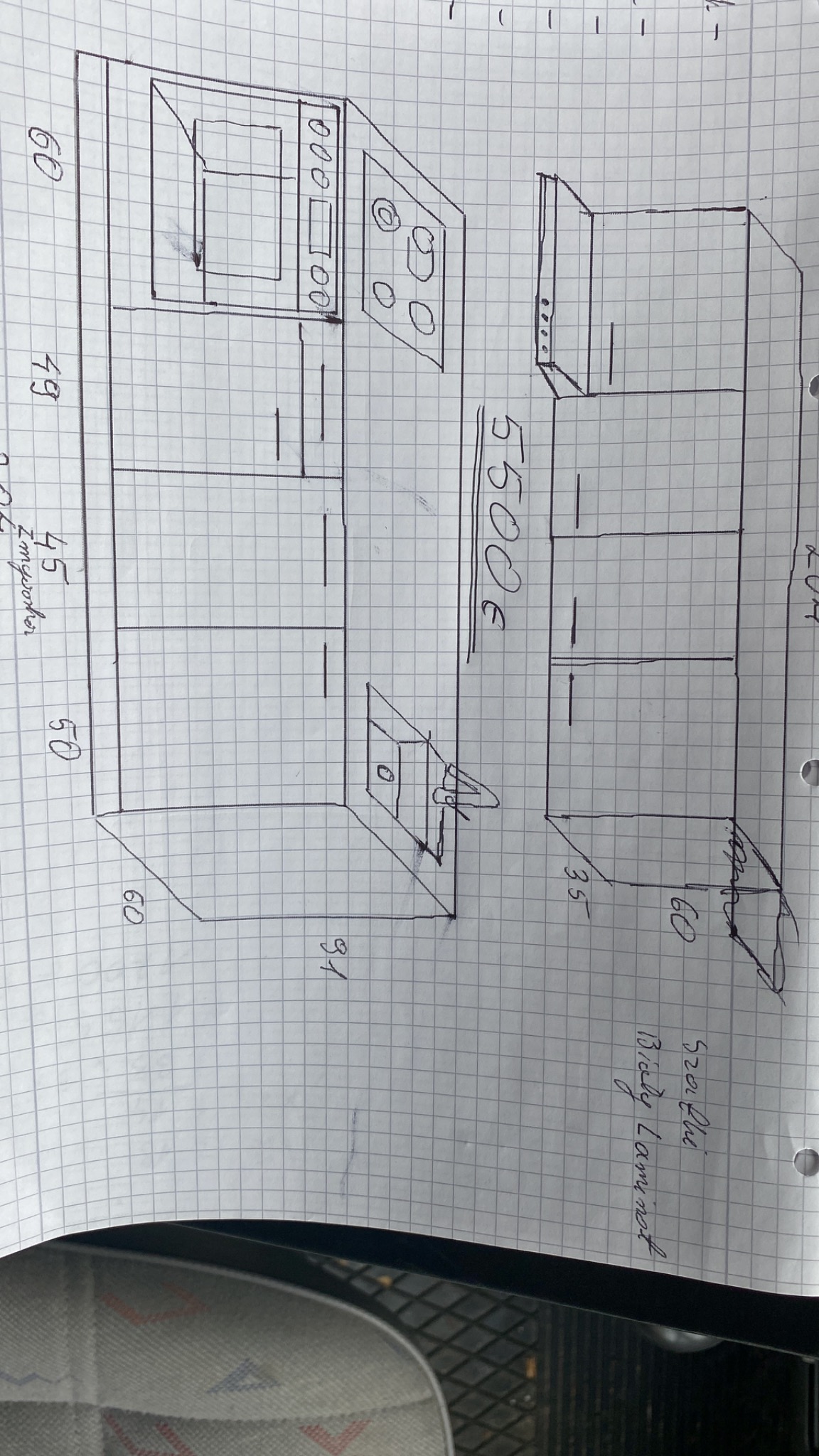 Ręcznie rysowany szkic kuchni na papierze w kratkę, z wymiarami i ceną 5500 euro.