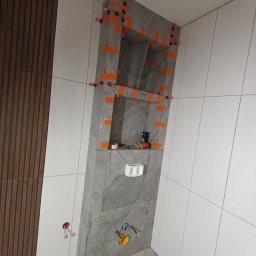 Glazurnik Piotrków Trybunalski 1