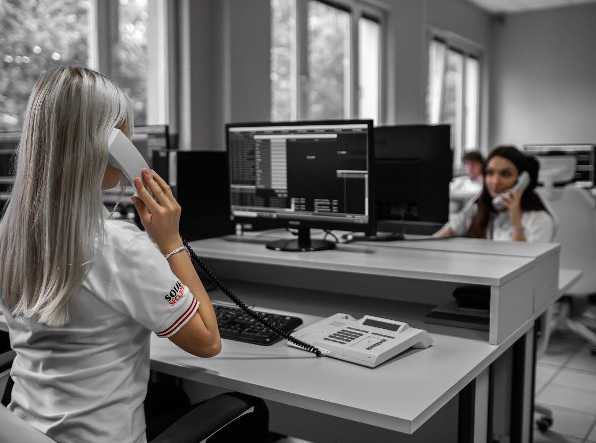 Śledź lokalizację samochodu i motocykla. Załóż monitoring GPS i kontroluj ich położenie.