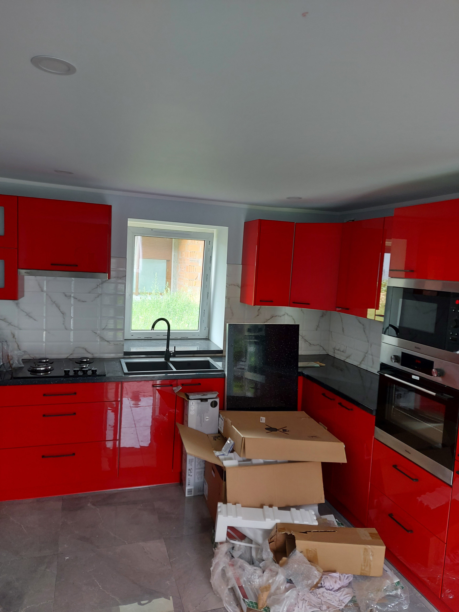 kafle,montaż kuchni