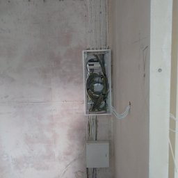 DoSo Elektryk Roman Moskaliuk - Profesjonalne Podłączenie Indukcji Warszawa