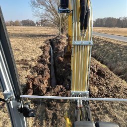 IE24 Piotr Woźniak - Montaż pakietu światłowodowego