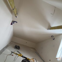 Usługi og&oacute;lnobudowlane - Krycie dach&oacute;w Ostr&oacute;w Mazowiecka