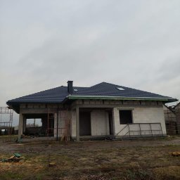 Dachy Białobrzegi