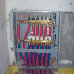 INTERNATIONAL DEAL SPÓŁKA Z OGRANICZONĄ ODPOWIEDZIALNOŚCIĄ - Rozdzielacze