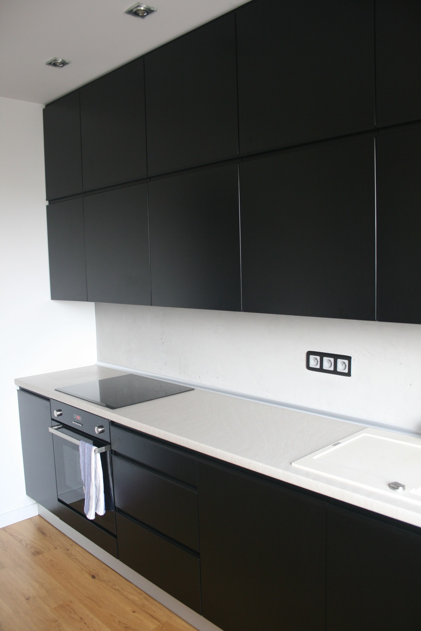 Własny projekt I realizacja.